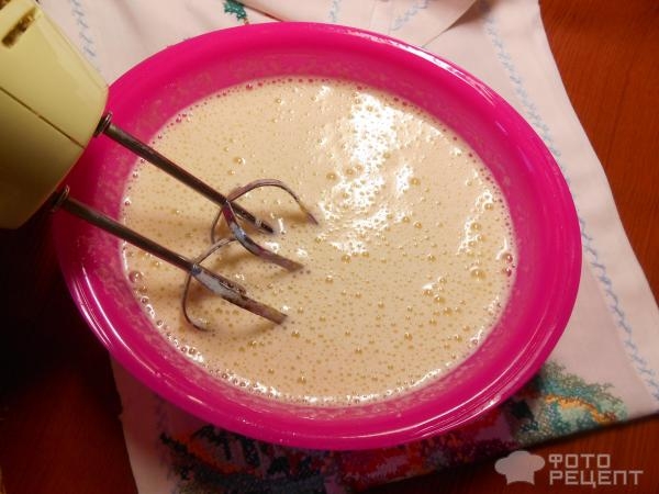 Рецепт: Пирог-десерт со смородиной (без замеса теста) - с чёрствым белым хлебом Рецепт: Пирог-десерт со смородиной (без замеса теста) - с чёрствым белым хлебом