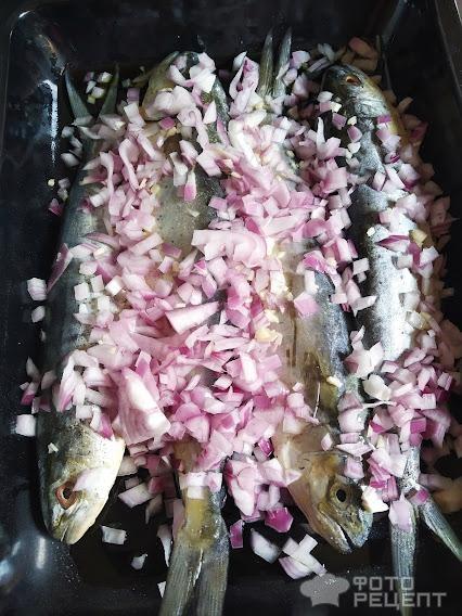 Рецепт: Рыба Охотник с помидорами - в дкховке