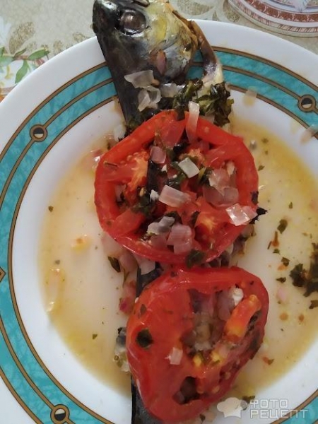 Рецепт: Рыба Охотник с помидорами - в дкховке