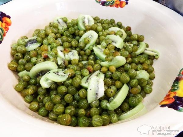 Рецепт: Варенье из крыжовника и киви - мой эксперимент Рецепт: Варенье из крыжовника и киви - мой эксперимент