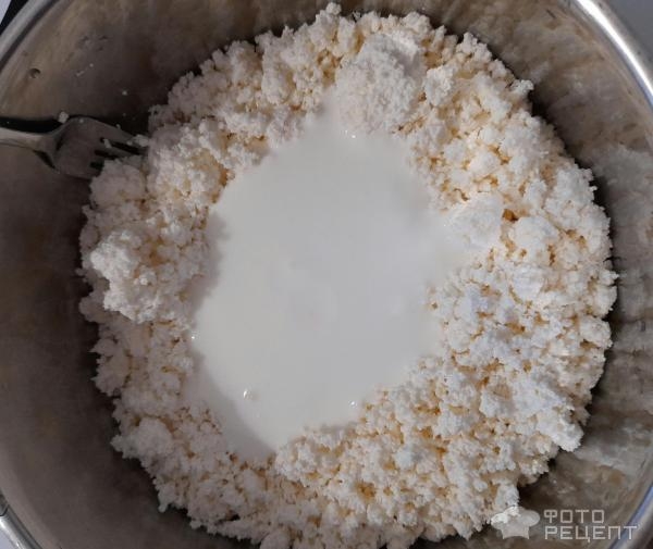 Рецепт: Запеканка творожно-фруктовая - Двуслойная творожная запеканка с нектаринами и грушами, из домашнего творога.