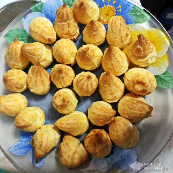 Рецепт: Заварные пирожные - Маленькие вкусняшки съедаются на ура!