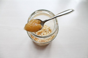 Хреновуха на самогоне с медом Хреновуха на самогоне с медом