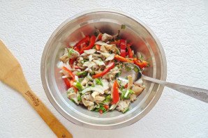 Маринованные вешенки с болгарским перцем