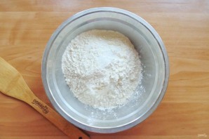 Вареники с яблоком и корицей