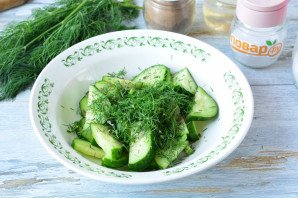 Шведский салат из огурцов Шведский салат из огурцов