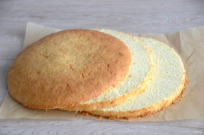 Торт "Птичье молоко" с малиной