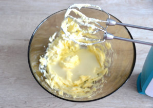 Торт "Птичье молоко" с малиной