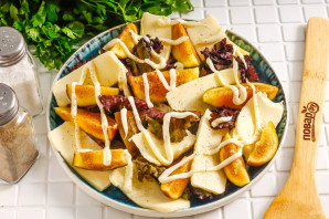 Салат с инжиром и моцареллой