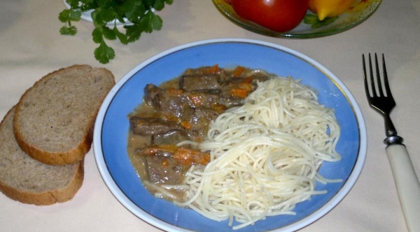 Куриная печень с овощами в сливках, пошаговый рецепт с фото Куриная печень с овощами в сливках, пошаговый рецепт с фото