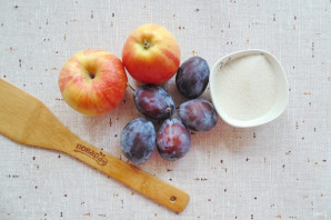 Варенье из яблок и слив в мультиварке