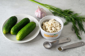 Закуска из огурцов