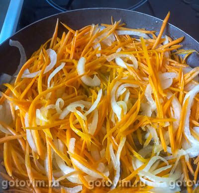 Закуска из жареных баклажанов с морковью и сладким перцем в кисло-сладком маринаде