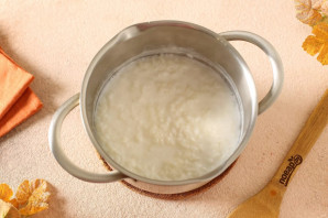 Рисовая каша с персиками