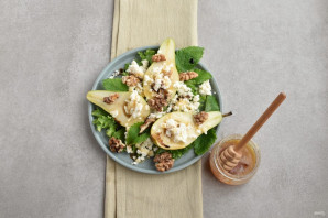 Салат с грушей