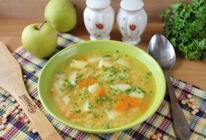Гороховый суп с яблоками