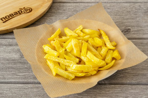 Салат с картофелем фри