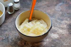 Простые сырные шарики