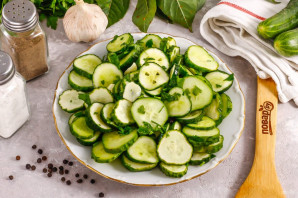 Малосольные огурцы в вакууме