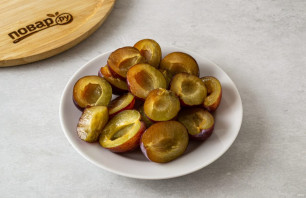 Компот из сливы в мультиварке Компот из сливы в мультиварке