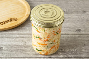 Вкусная маринованная капуста на зиму в банках