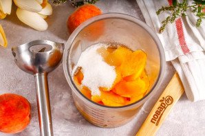 Муссовый торт "Персик" Муссовый торт "Персик"