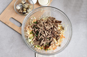 Салат "Перепелиное гнездо"