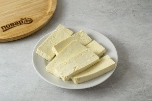 Салат с рукколой и тофу