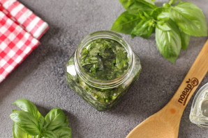 Базилик с чесноком на зиму