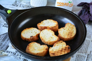 Брускетты с рыбой и авокадо Брускетты с рыбой и авокадо