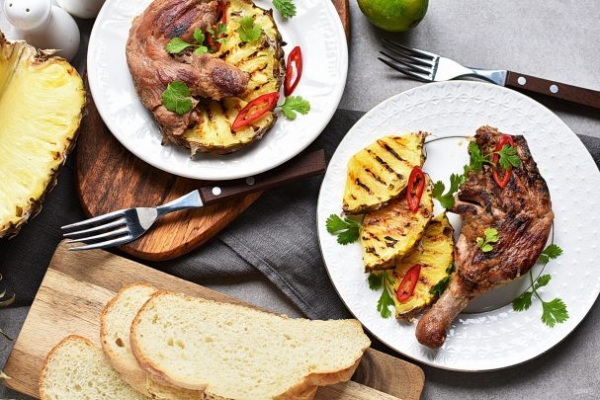 Утка с ананасами Утка с ананасами