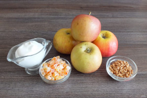 Яблоки запеченные в духовке со сметаной Яблоки запеченные в духовке со сметаной