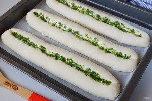 Багет с сыром и чесноком