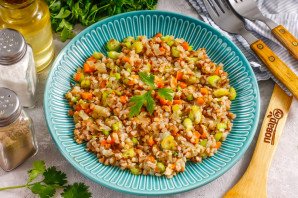 Гречка с сельдереем Гречка с сельдереем