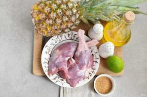 Утка с ананасами Утка с ананасами