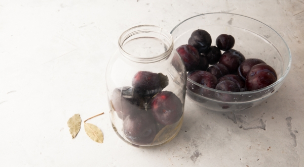 Маринованные сливы, пошаговый рецепт с фото