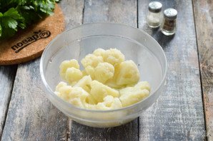 Цветная капуста в беконе