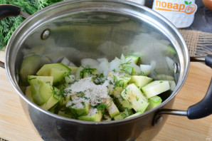 Кабачки с грибной приправой на зиму Кабачки с грибной приправой на зиму