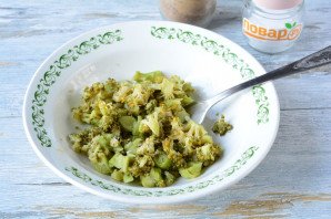 Пельмени с брокколи Пельмени с брокколи