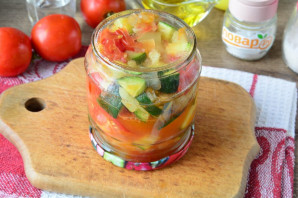 Цукини с помидорами и перцем на зиму Цукини с помидорами и перцем на зиму