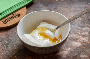 Слойки с творогом и персиками Слойки с творогом и персиками