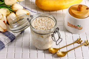 Ленивая овсянка с бананом Ленивая овсянка с бананом