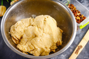 Торт "Наполеон" с грецкими орехами