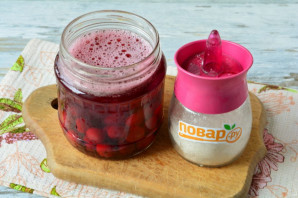 Компот из забродившей вишни Компот из забродившей вишни