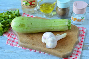 Быстрая засолка кабачков в пакете Быстрая засолка кабачков в пакете