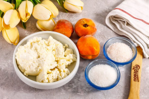 Творожное суфле с персиками