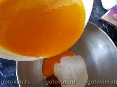 Тыквенные маффины с белым шоколадом и штрейзельной крошкой