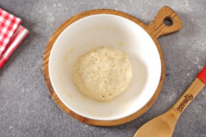 Дрожжевое тесто для пиццы с травами Дрожжевое тесто для пиццы с травами