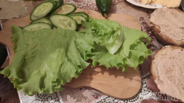 Рецепт: Бургер домашний - С хрустящей булкой