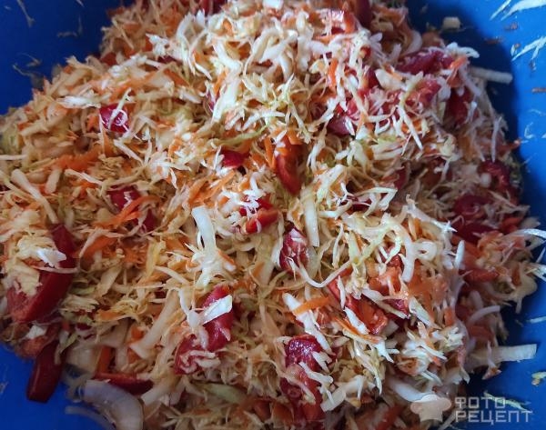 Рецепт: Капустный салат на зиму - С болгарским перцем- идеальное сочетание!